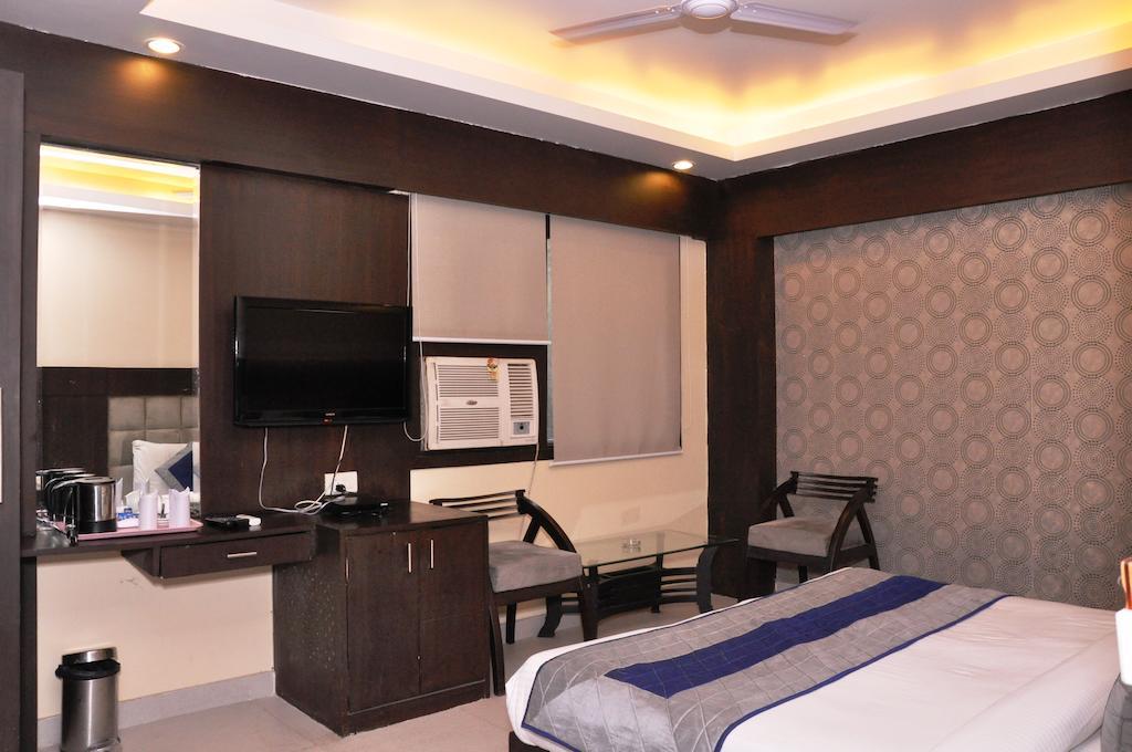 Blue Pearl Hotell New Delhi Rum bild